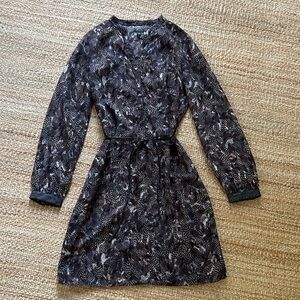 Ann Taylor Belted Feather Print Dress with Faux Leather Trim in Brown Size 6